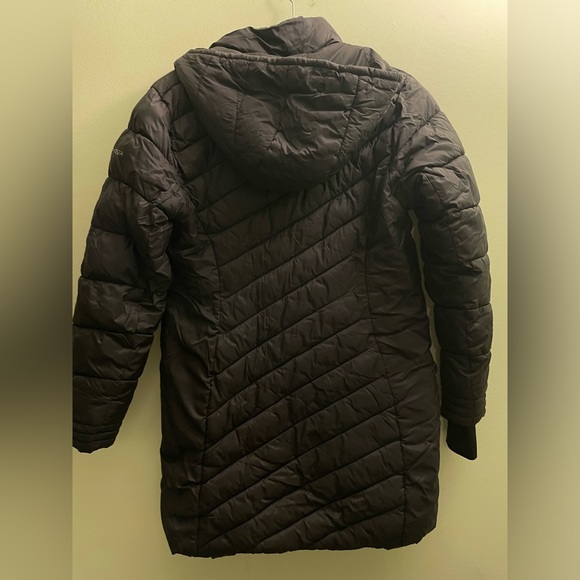 Spyder Women's Boundless Long Puffer Coat Black size Small - Picture 2 of 7